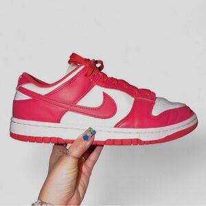 Nike Vibrant Pink and White Low-Tops
